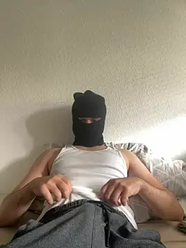 Pokazy przed kamerką – Janis83