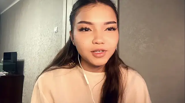 SuperiorCoil Webcam-Show