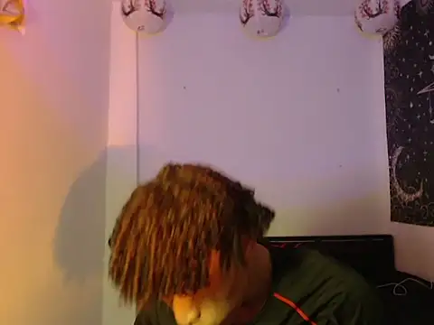 Webkamerová show badgyalx01
