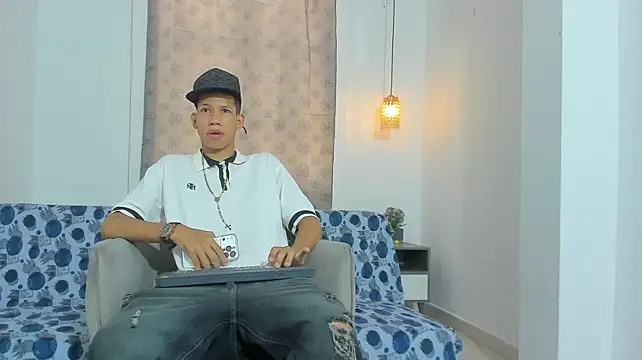 Rome_18 Webcamshow
