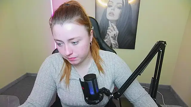EvelinaEvaaのウェブカメラショー