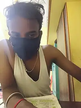 Spicy-Cock Show in webcam