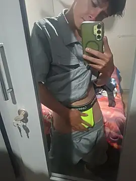 ZaneHoward webcam show