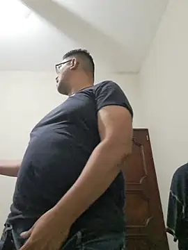 Chavoruco76 Webcamshow
