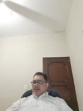 Chavoruco76 Webcam-Show