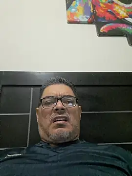 Show modela Chavoruco76 na web-kameri
