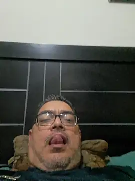 Chavoruco76 webkamerás műsora