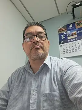 Chavoruco76 Webcamshow