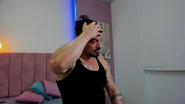 Show de dennis__coxx na webcam