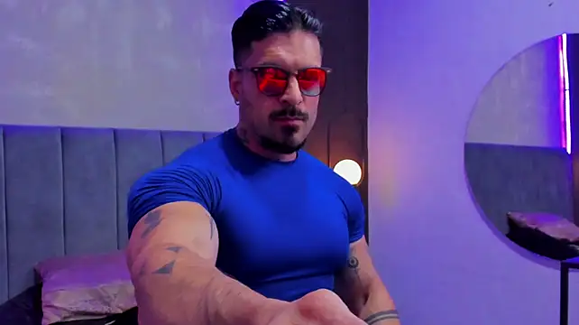 Вебкам-шоу dennis__coxx