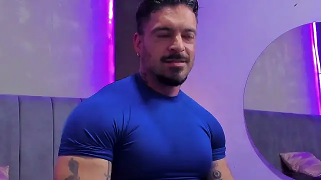 Show modela dennis__coxx na web-kameri
