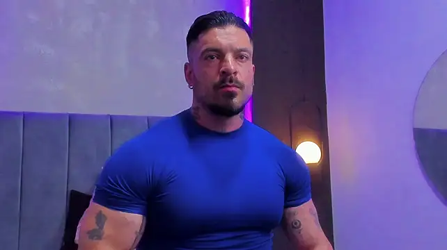 dennis__coxxn Webbikameraesitys