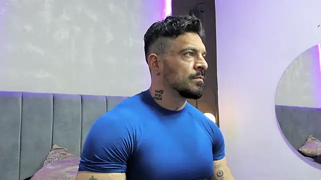 Show modela dennis__coxx na web-kameri