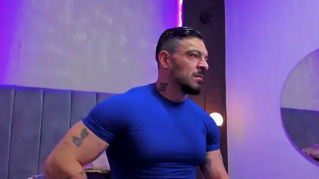 Pokazy przed kamerką – dennis__coxx