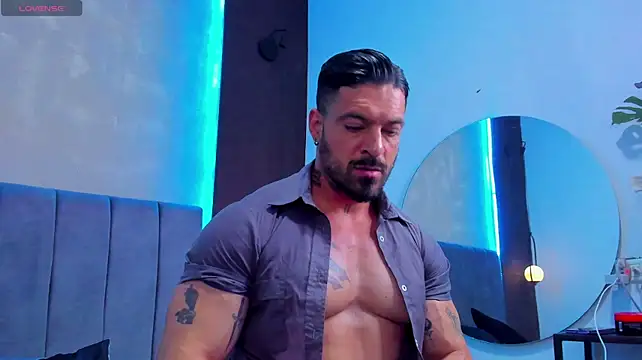 Webkamerová show dennis__coxx