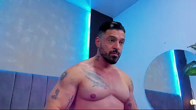 dennis__coxx Show Webcam