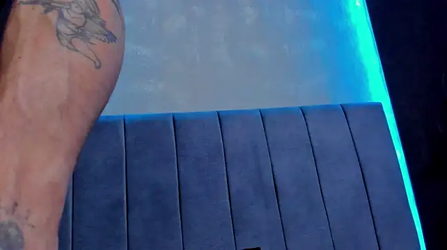 dennis__coxx Pertunjukan Webcam