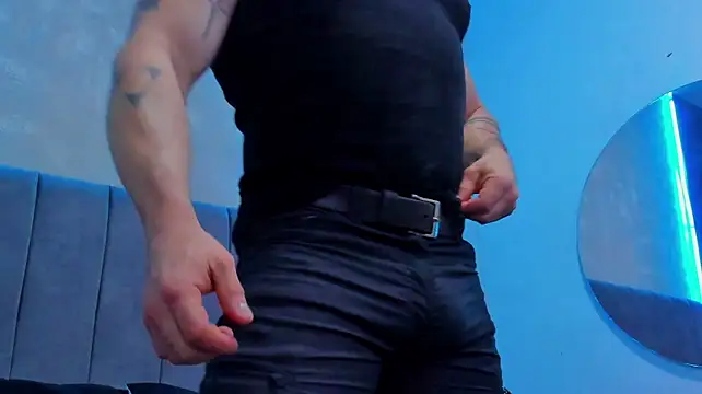 Show de dennis__coxx na webcam
