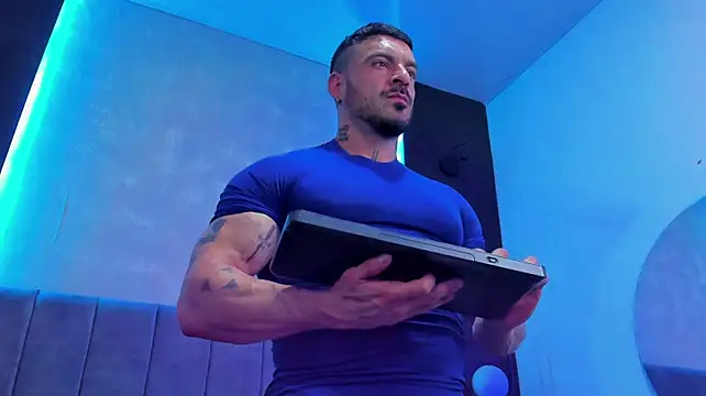 Вебкам-шоу dennis__coxx