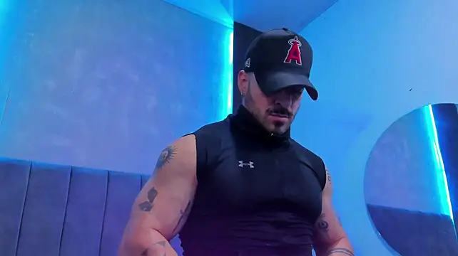 dennis__coxx Шоу с уебкамера