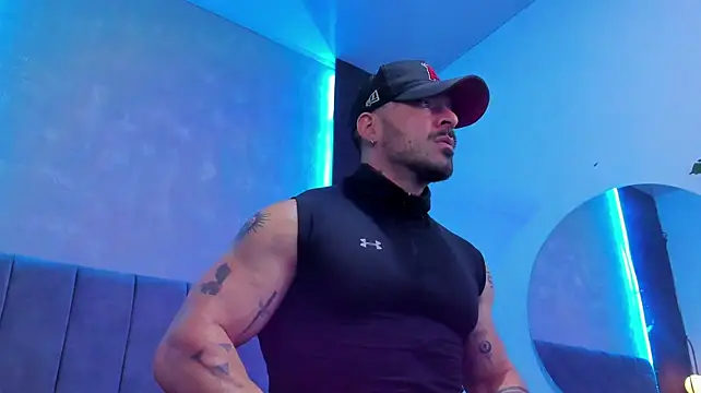 dennis__coxxn Webbikameraesitys