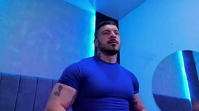 dennis__coxxn Webbikameraesitys