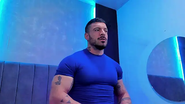 dennis__coxx Adlı Modelin Web Kamerası Şovu