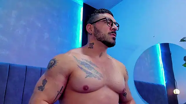 dennis__coxx Show Webcam