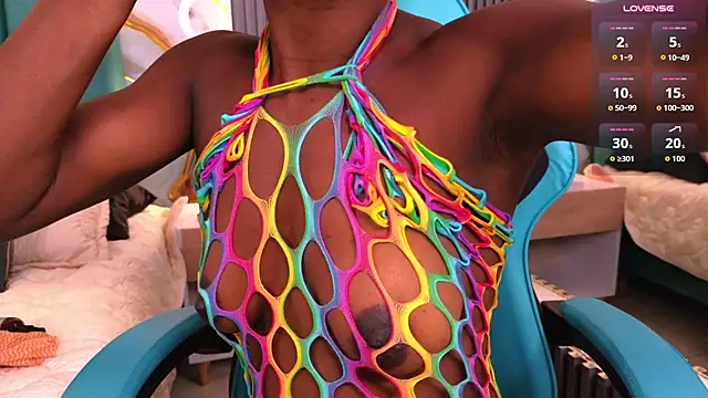 LinsyAdaams' Webcam Show