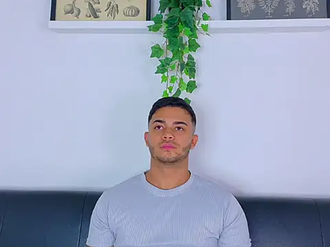 TylerWest_ ওয়েবক্যাম শো