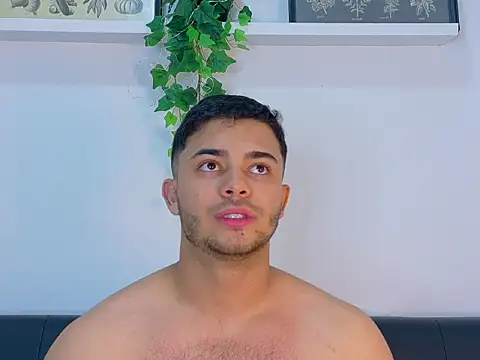 TylerWest_ Webcam show