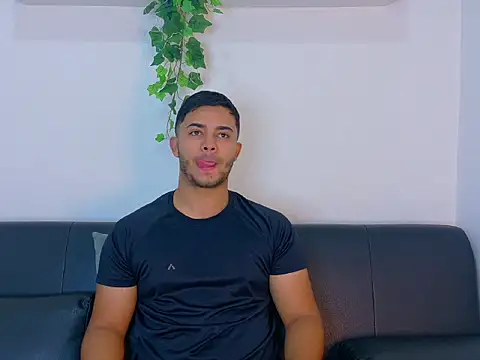 TylerWest_ Adlı Modelin Web Kamerası Şovu