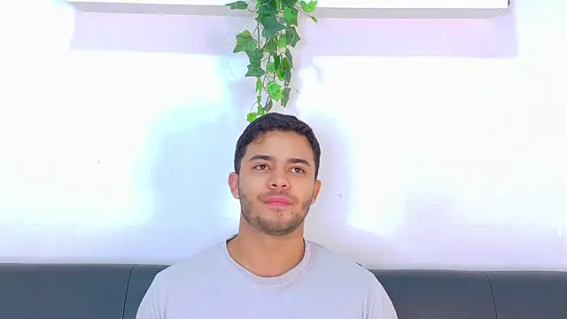 TylerWest_ Show Webcam