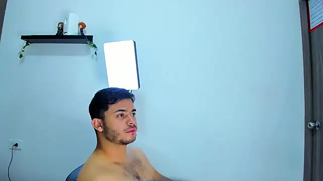 TylerWest_: διαδικτυακό σόου στην κάμερα