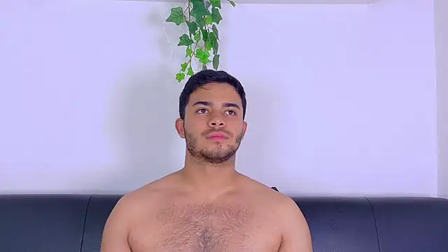 TylerWest_ Show Webcam