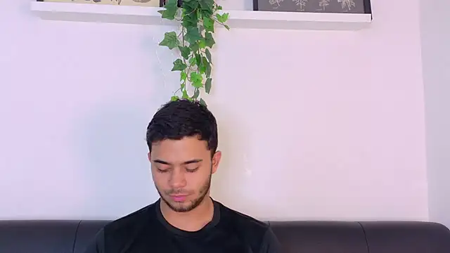 TylerWest_ Шоу с уебкамера