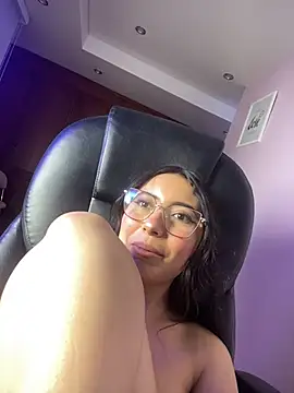 Chat +18 de CAT_DOL ao vivo