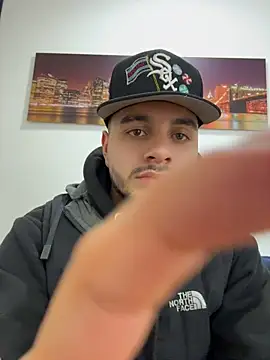AmadeoWild Webcam show