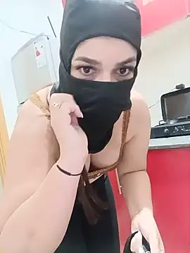 dalo3alina Adlı Modelin Web Kamerası Şovu