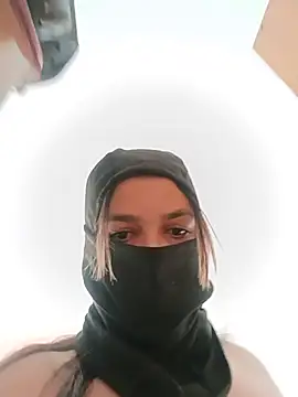 dalo3alina Adlı Modelin Web Kamerası Şovu