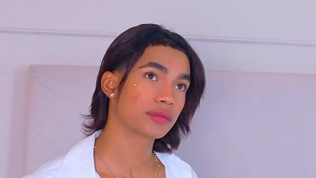 AlanCuute Webcam-Show