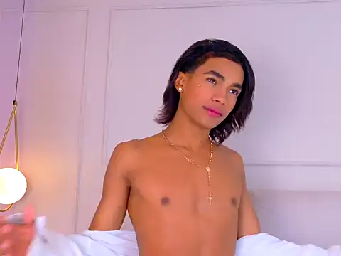 AlanCuute Webcam-Show