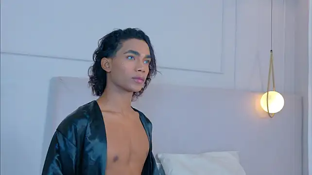 הופעת וובקאם של AlanCuute