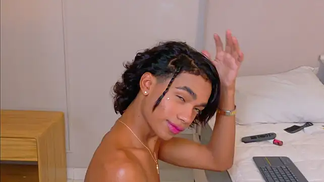 AlanCuute Webcam-Show
