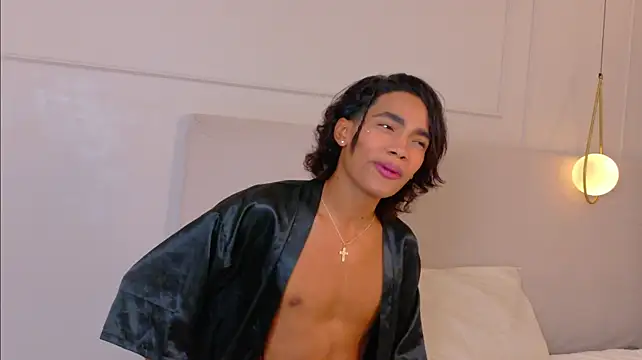 AlanCuute Webcamshow