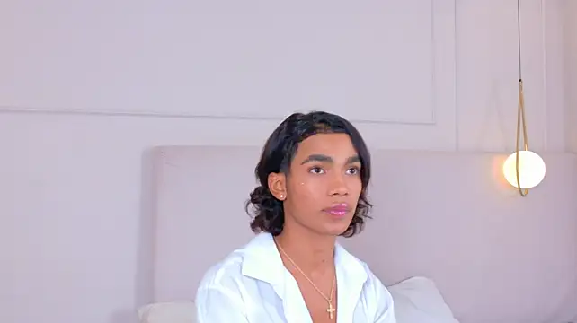 AlanCuute's Webcam Show