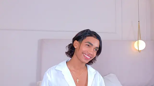 AlanCuute Webcam show