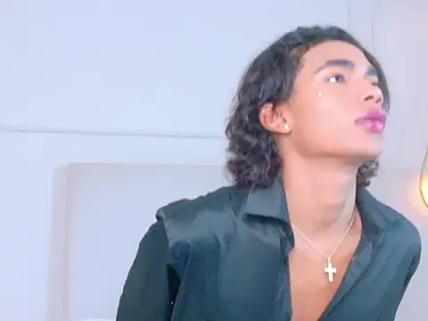AlanCuute Webcam show