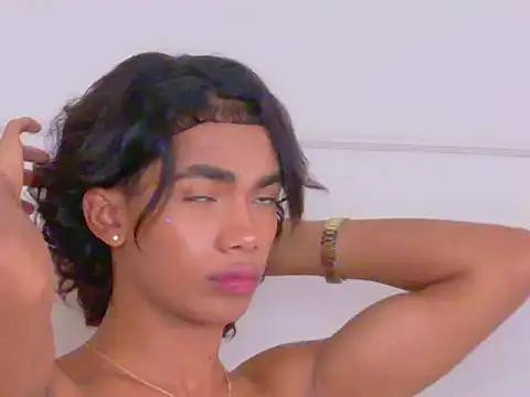 โชว์เว็บแคมของ AlanCuute