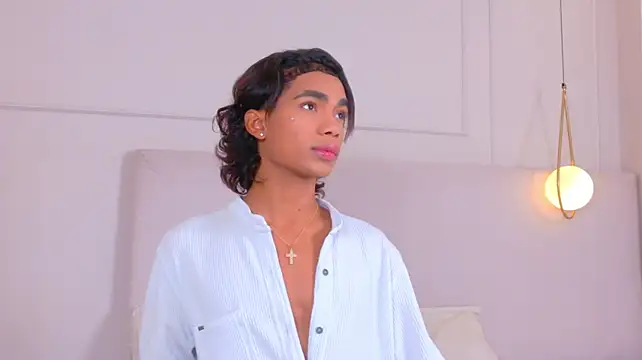 AlanCuute Webcam-Show